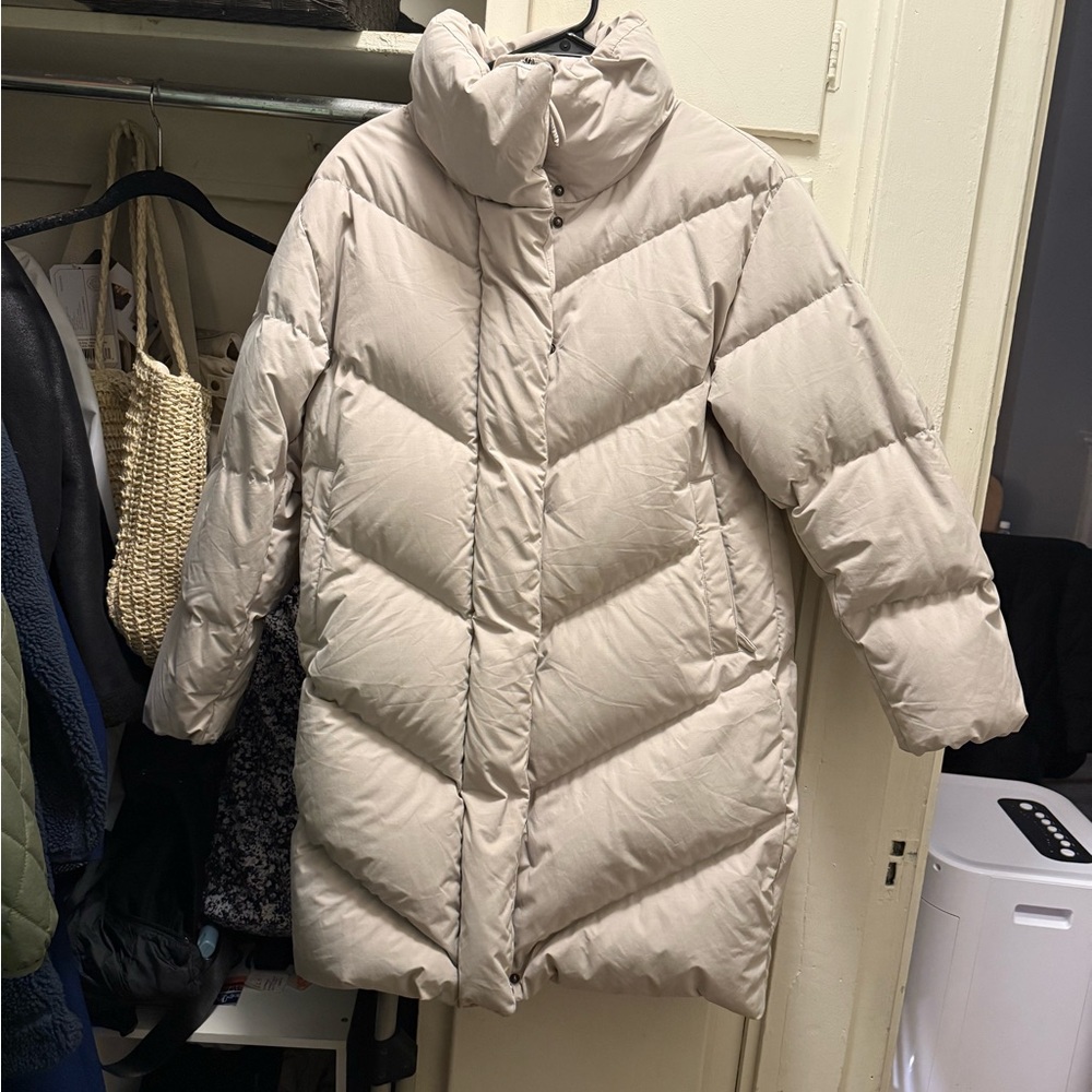 Aritzia Cloudpuff Beige Puffer Jacket